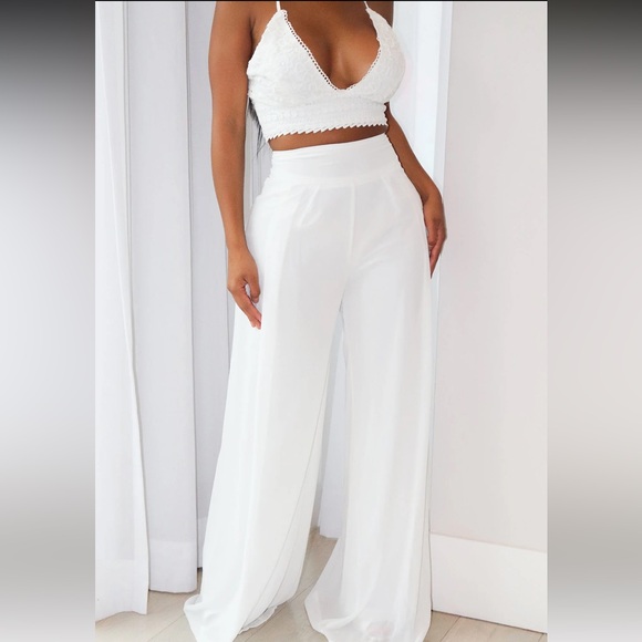 Gorgeous two piece pant set white bridal vacation summer NWT sz M - Picture 1 of 8